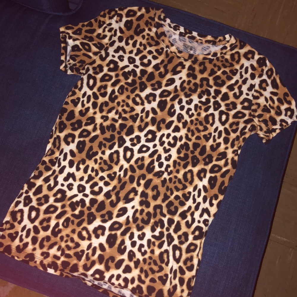 cheetah 🐆 print  short sleeve T-shirt